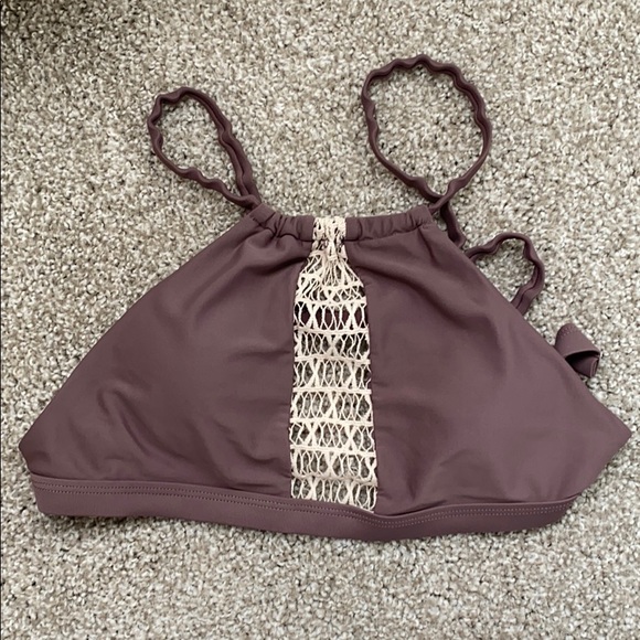 Two piece swimsuit - Picture 3 of 3